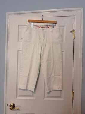 Lee Capri Pants (White)- Size 12
